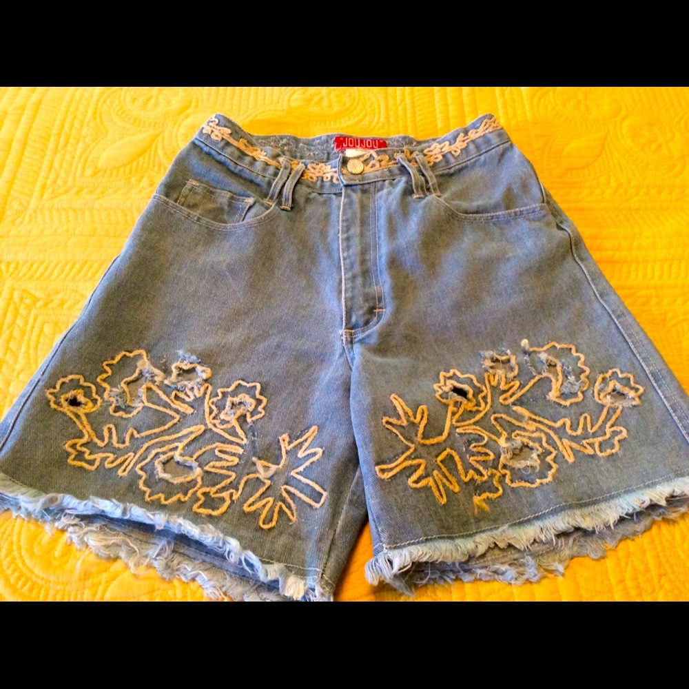 Very Cute Ladies Shorts.